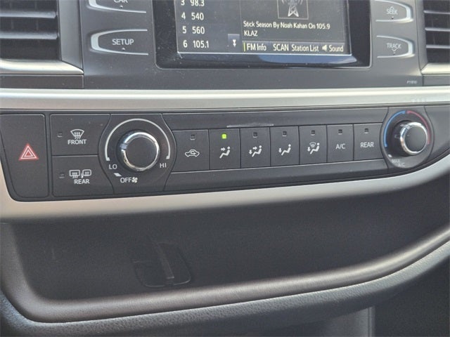 2019 Toyota Highlander LE