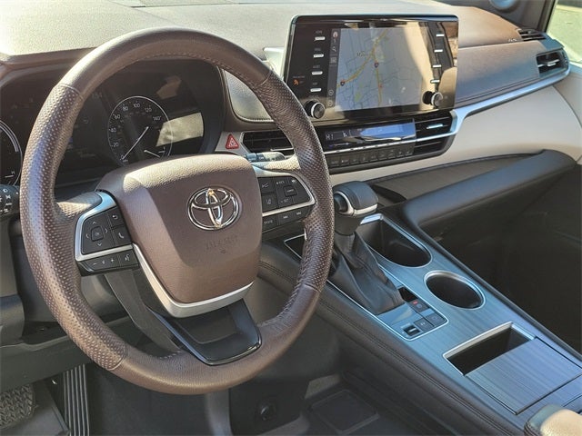 2022 Toyota Sienna Platinum 7 Passenger