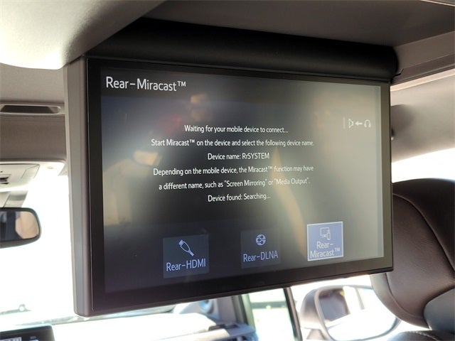 2022 Toyota Sienna Platinum 7 Passenger