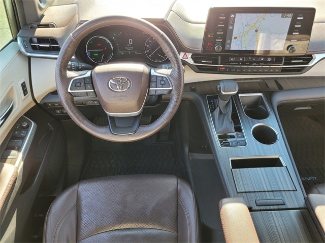 2022 Toyota Sienna Platinum 7 Passenger