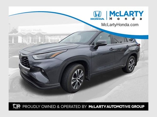 2025 Toyota Highlander XLE