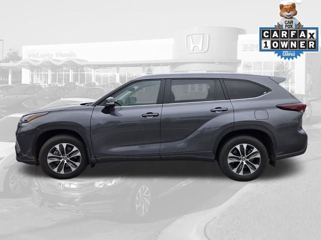 2025 Toyota Highlander XLE