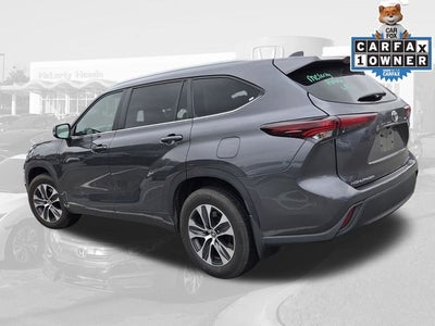 2025 Toyota Highlander XLE