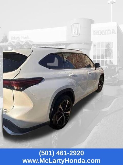 2021 Toyota Highlander XSE