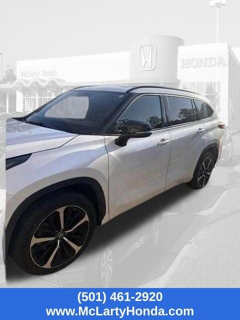 2021 Toyota Highlander XSE