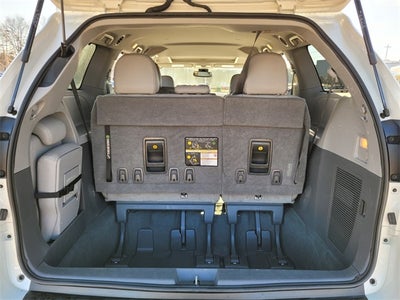 2020 Toyota Sienna XLE