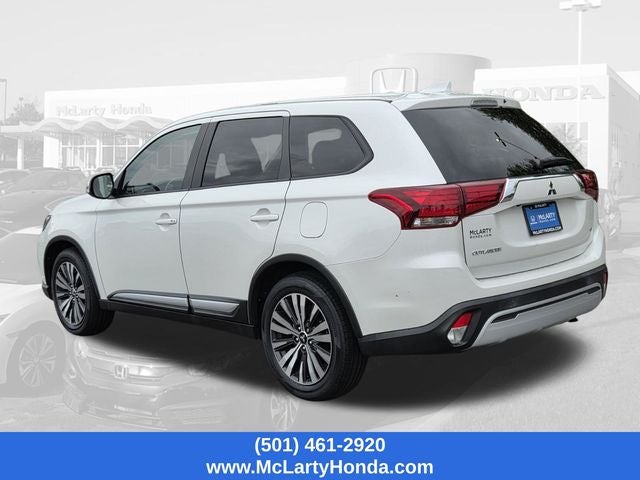 2020 Mitsubishi Outlander Base