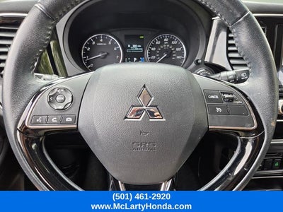 2020 Mitsubishi Outlander Base
