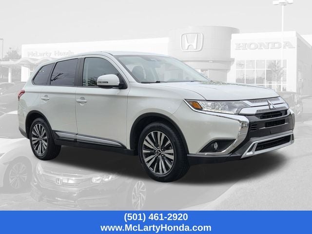 2020 Mitsubishi Outlander Base
