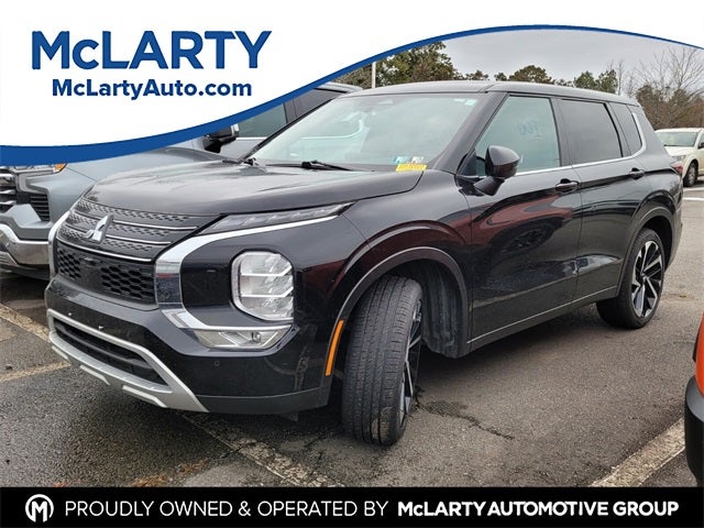 2024 Mitsubishi Outlander SE