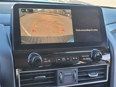 2024 Nissan Armada SV