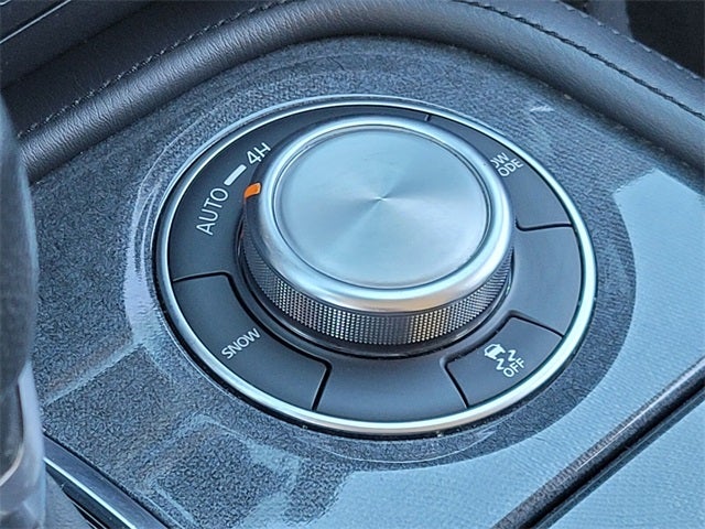 2024 Nissan Armada SV