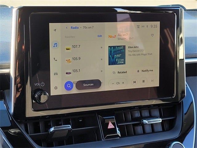 2024 Toyota Corolla Hatchback SE