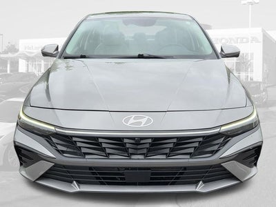 2024 Hyundai Elantra Limited