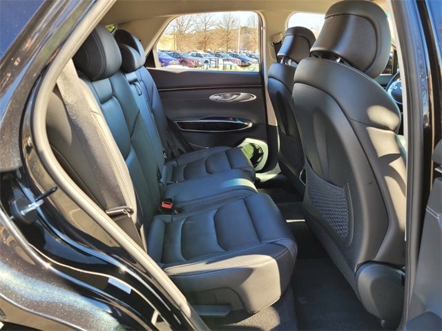 2025 Genesis GV70 2.5T