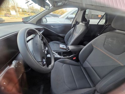 2025 Kia Niro LX