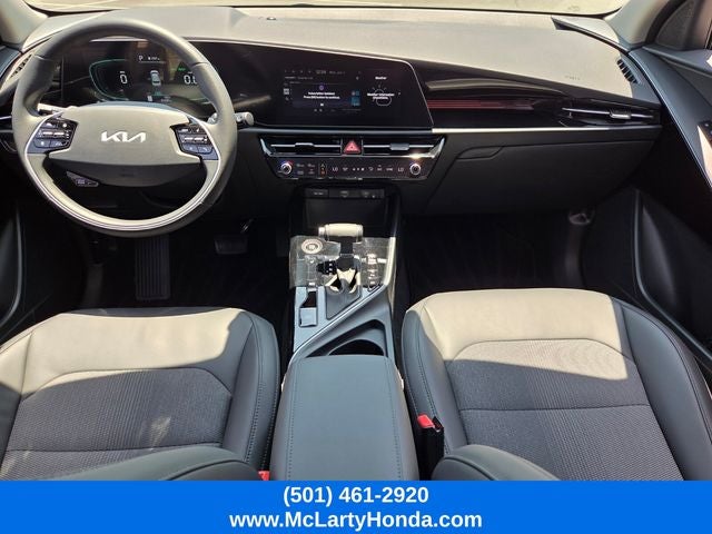 2023 Kia Niro EX