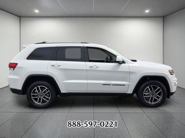 2020 Jeep Grand Cherokee Laredo E