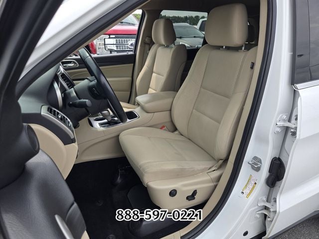 2020 Jeep Grand Cherokee Laredo E