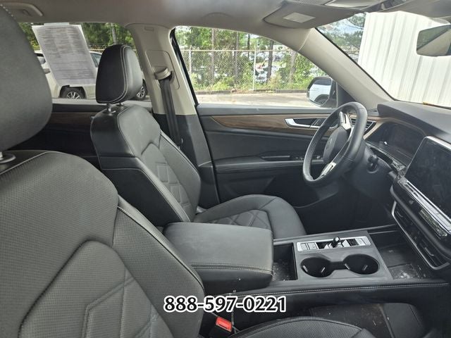 2024 Volkswagen Atlas 2.0T SE