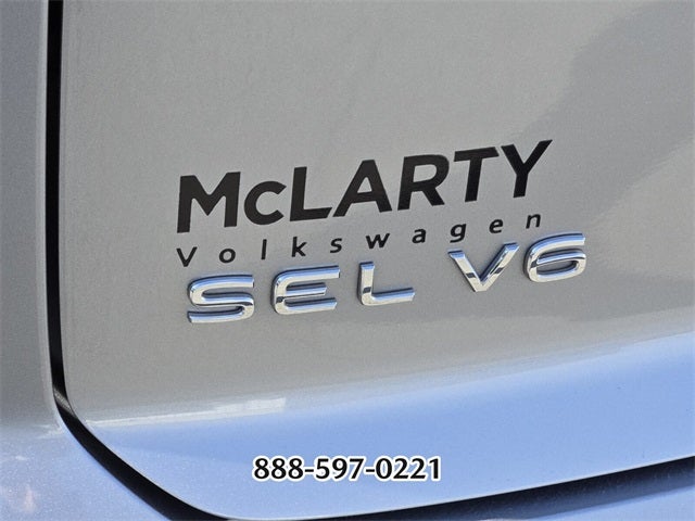 2023 Volkswagen Atlas Cross Sport 3.6L V6 SEL Premium R-Line