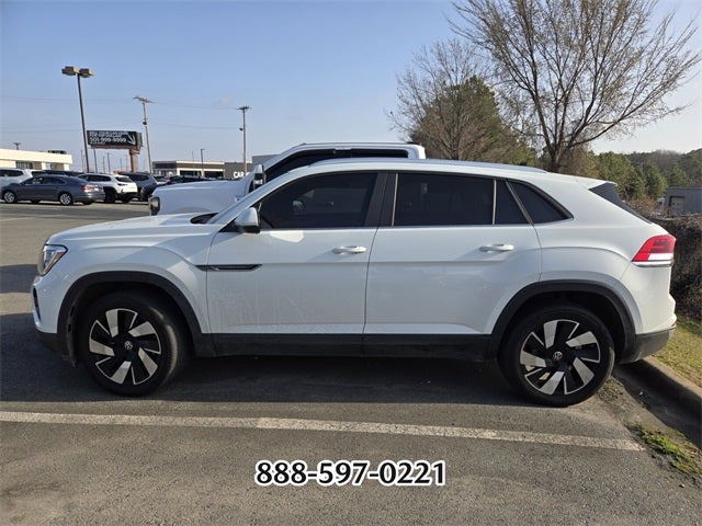 2024 Volkswagen Atlas Cross Sport 2.0T SE w/Technology