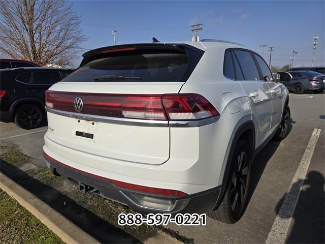 2024 Volkswagen Atlas Cross Sport 2.0T SE w/Technology