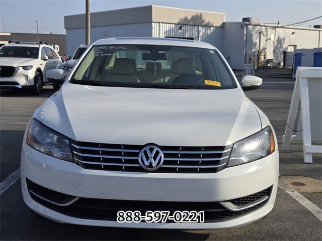 2013 Volkswagen Passat TDI SE w/Sunroof