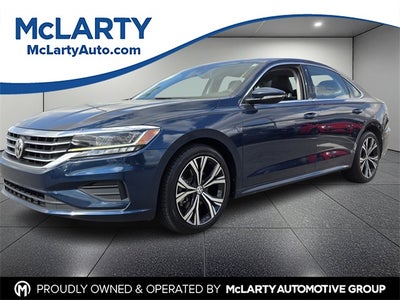2022 Volkswagen Passat 2.0T SE