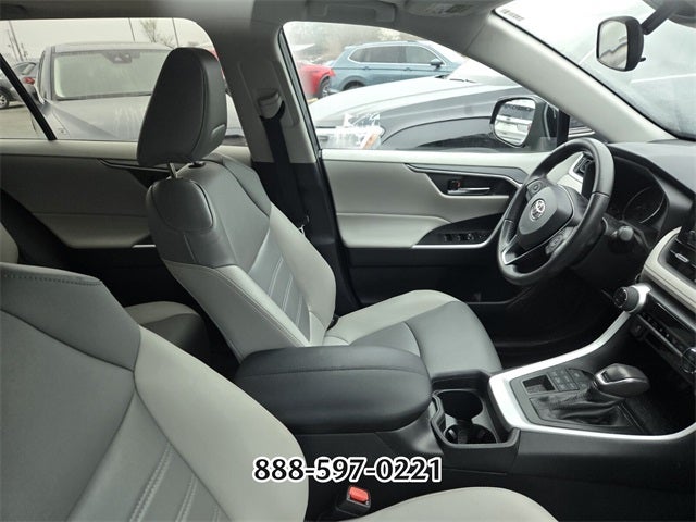 2021 Toyota RAV4 XLE Premium