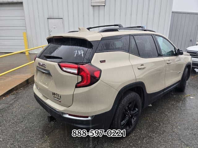 2022 GMC Terrain AT4