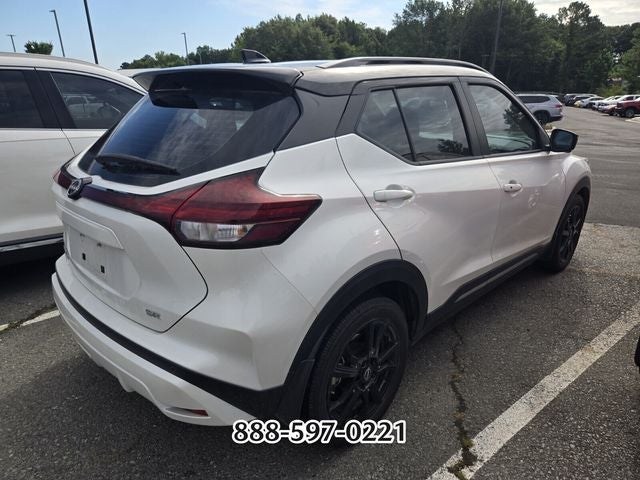 2023 Nissan Kicks SR