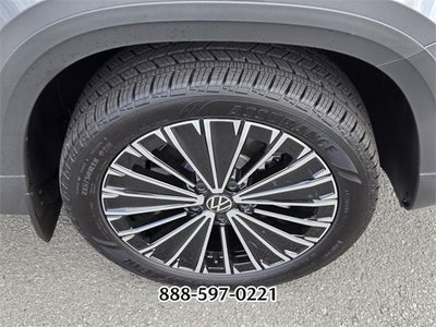 2025 Volkswagen Taos 1.5T SE