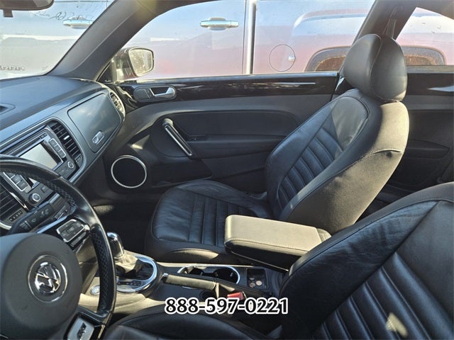 2014 Volkswagen Beetle 2.0T R-Line