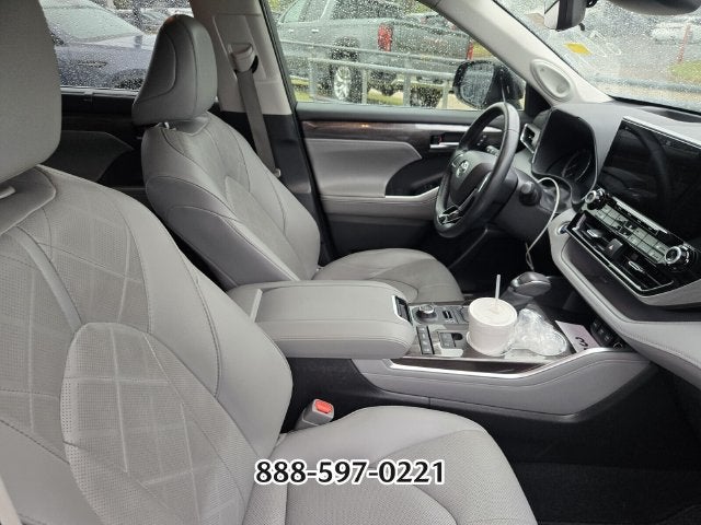 2020 Toyota Highlander Platinum