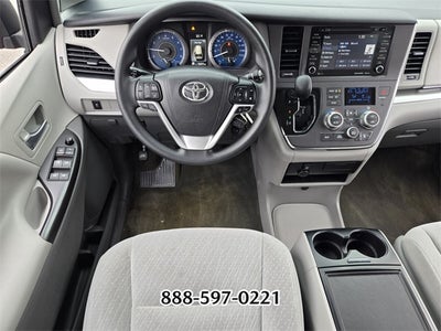 2018 Toyota Sienna L 7 Passenger