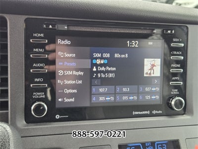 2018 Toyota Sienna L 7 Passenger