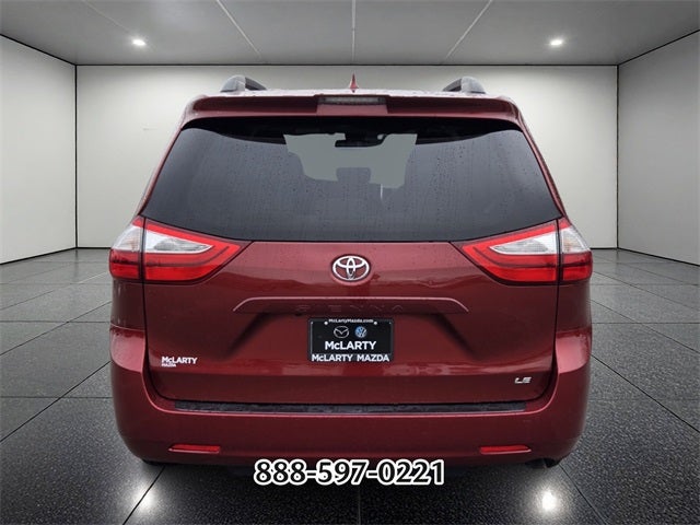 2018 Toyota Sienna L 7 Passenger