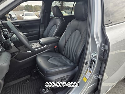 2022 Toyota Highlander XSE