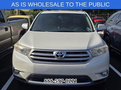 2013 Toyota Highlander SE