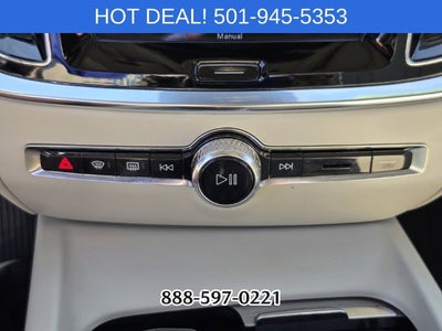 2024 Volvo S60 B5 Plus Dark Theme