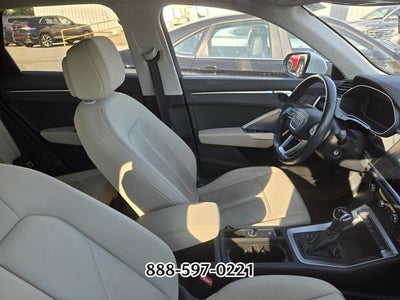 2021 Audi Q3 Premium quattro