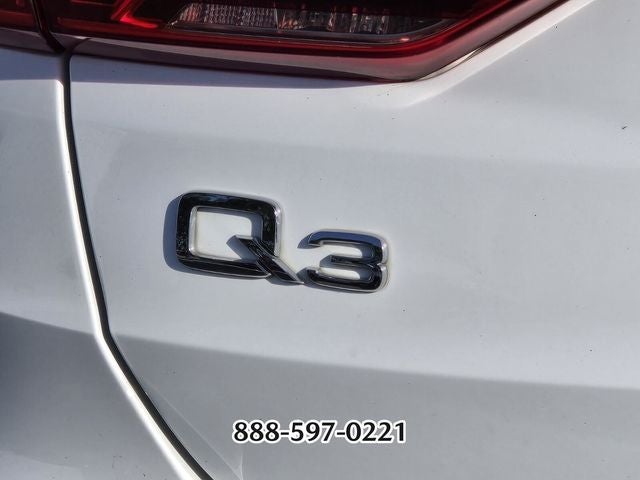 2021 Audi Q3 Premium quattro