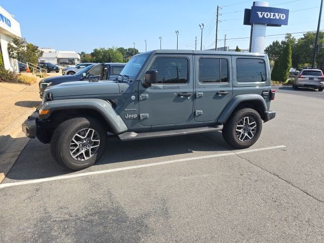 2024 Jeep Wrangler Sahara