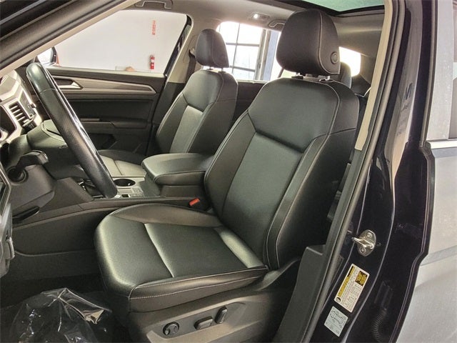 2021 Volkswagen Atlas 3.6L V6 SE w/Technology R-Line