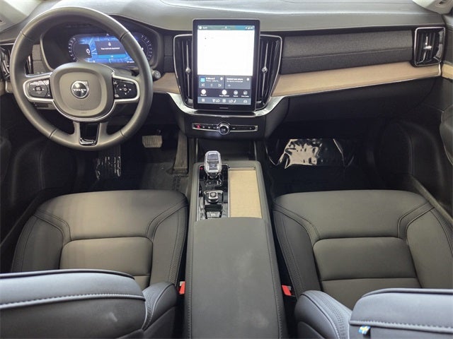 2025 Volvo XC90 B6 Plus 7-Seater 2025.5