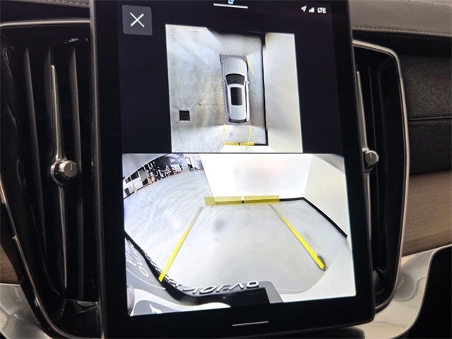 2025 Volvo XC90 B6 Plus 7-Seater 2025.5