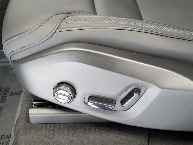 2025 Volvo XC90 B6 Plus 7-Seater 2025.5