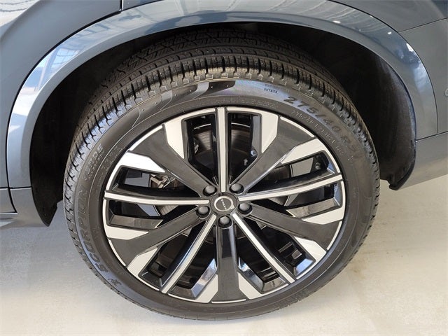 2025 Volvo XC90 B6 Plus 7-Seater 2025.5