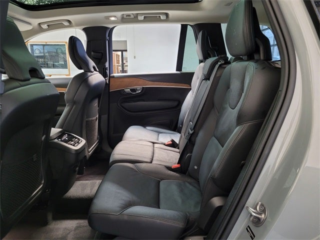 2025 Volvo XC90 B6 Plus 7-Seater